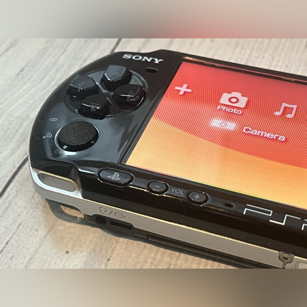 Sony Playstation PSP - Picture 2 of 4